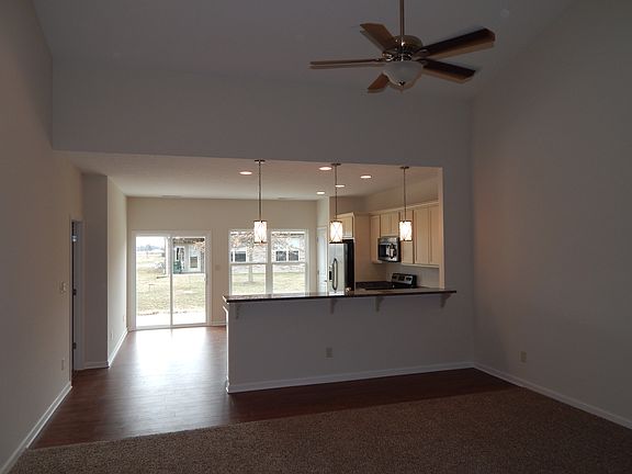 4th image of 11913 Barto Ct