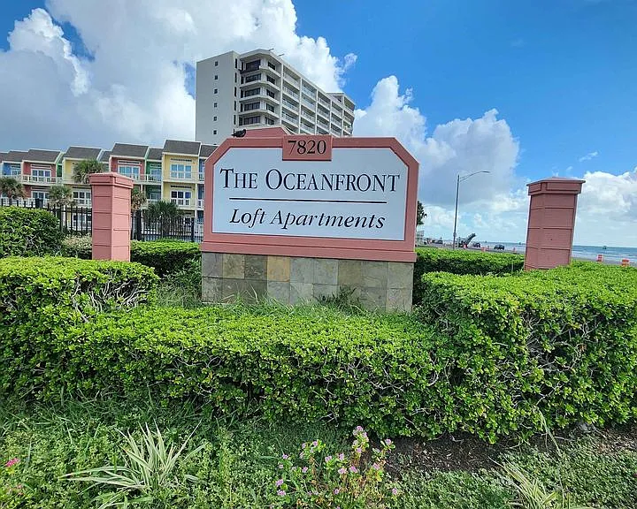 The Oceanfront Galveston Apartments — Photo 66