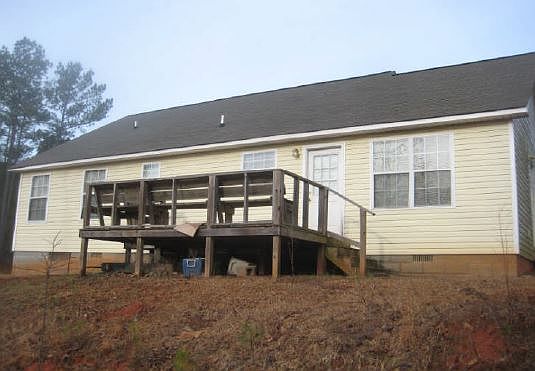 2nd image of 109 Thomas Rd