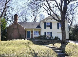 7010 Old Cabin Ln, Rockville, MD 20852