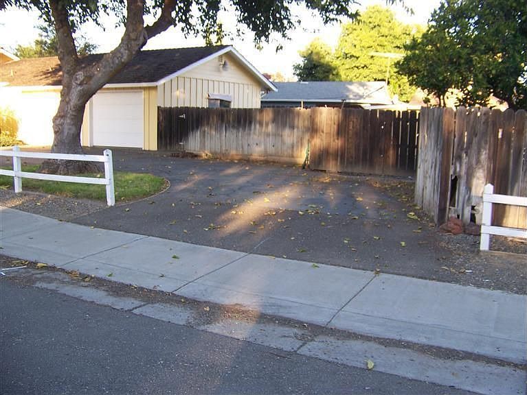 17121 Omega St, Esparto, CA 95627 Zillow