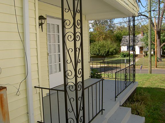 Side Porch Entry Into Dining Room.