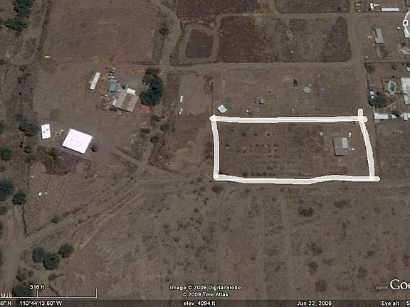 5th image of 684 Red Rock Ave