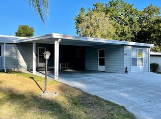 640 Hickory Hl, Lady Lake, FL 32159