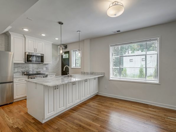 101 Tempsford Ln APT 4