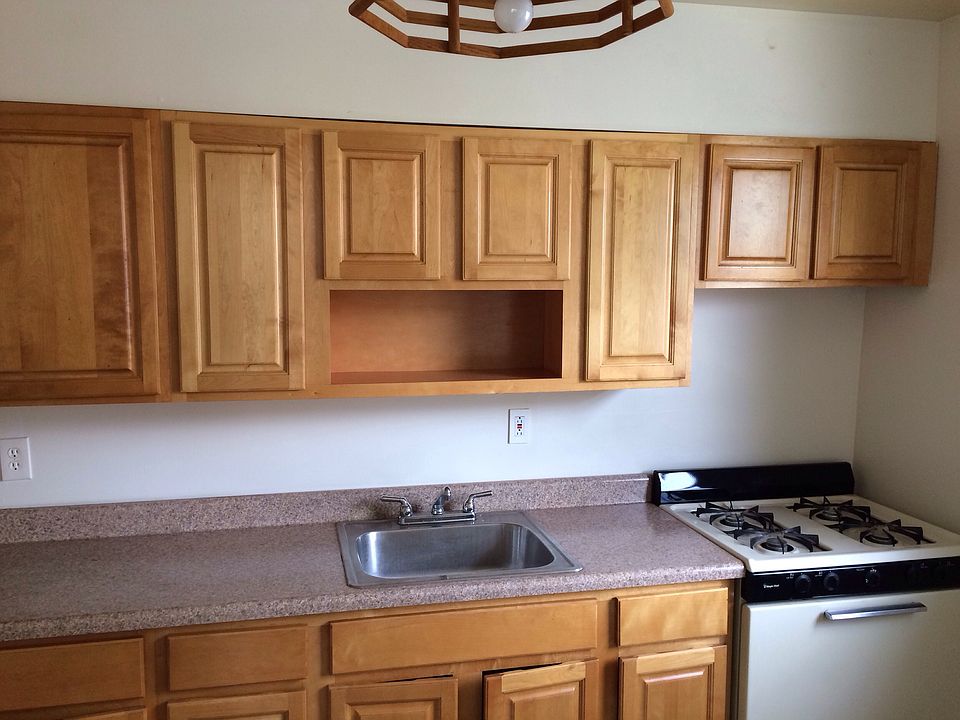 2nd image of 6486 Matthews St