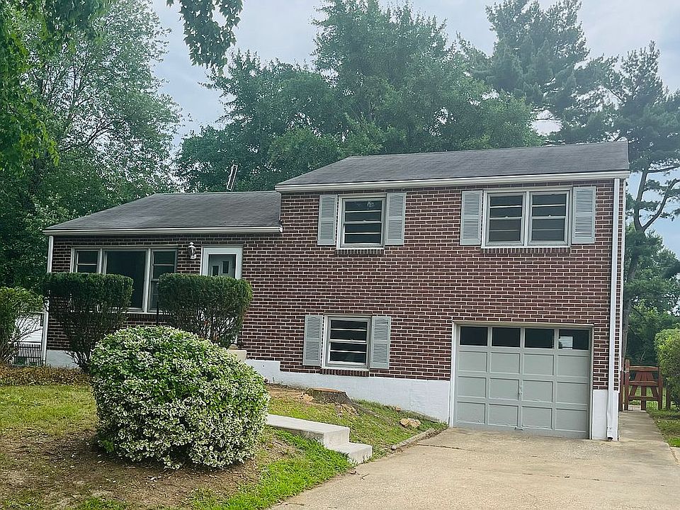 1st image of 4 Whitehall Cir