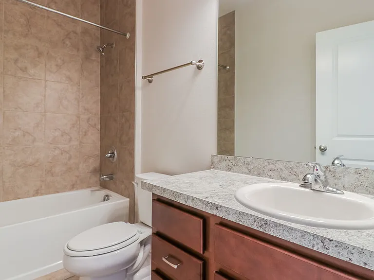 18424 Hunters Meadow Walk — Photo 15
