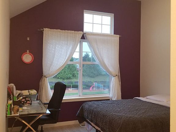 4th image of 1609 Huckleberry Cir