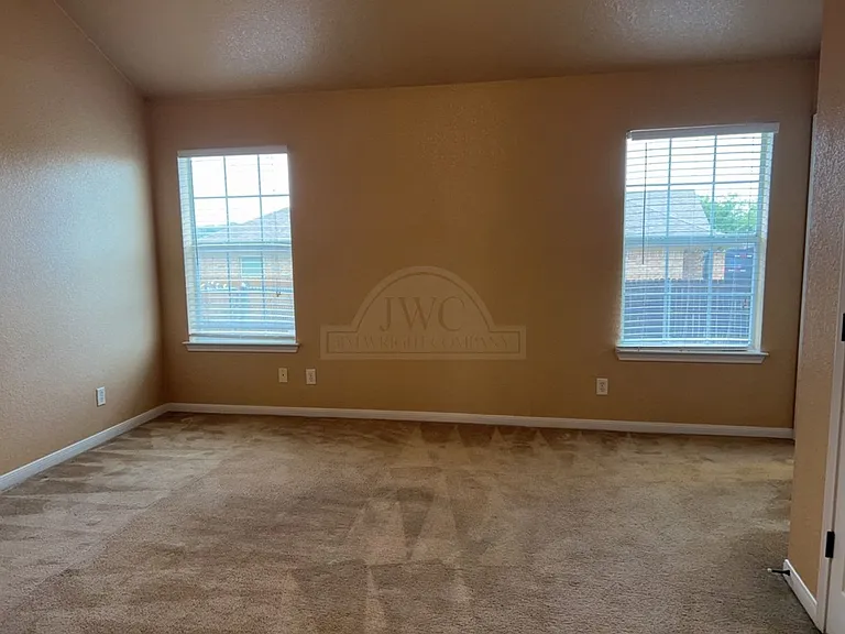 4701 Autumn Valley Dr — Photo 16