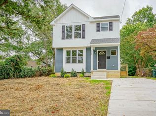 8168 Day Ave, Pennsauken, NJ 08110