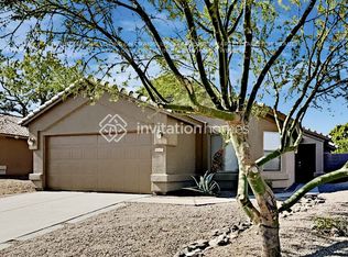 6037 E Rochelle St, Mesa, AZ 85215