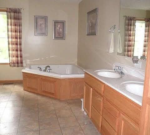 3rd image of 9486 Township Road 49