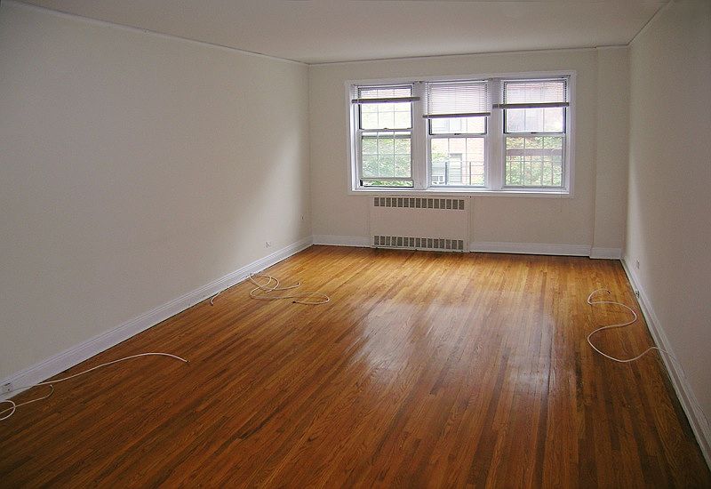 2nd image of 9508 Queens Blvd APT 5K