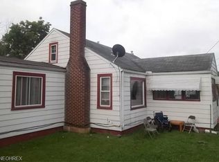 1956 26th St NE, Canton, OH 44705