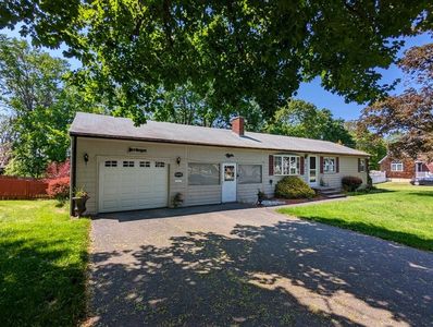 11 Glen Forest Ln, Methuen, MA, 01844
