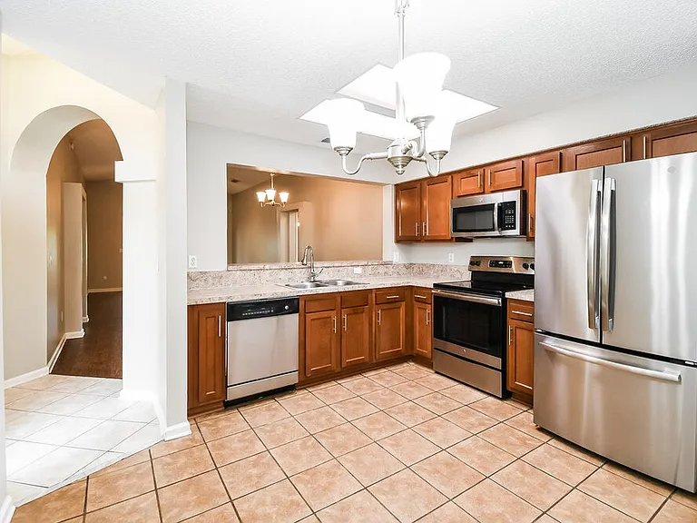 1523 Slash Pine Ct — Photo 7