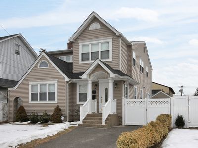 2291 Mattituck Ave, Seaford, NY, 11783
