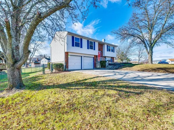 4983 Alvernovalley Ct, Cincinnati, OH 45238