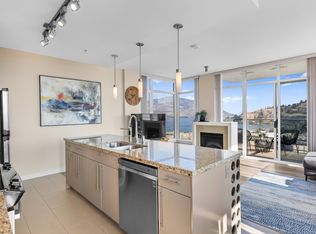 1075 Sunset Dr #2103, Kelowna, BC V1Y 9Y9