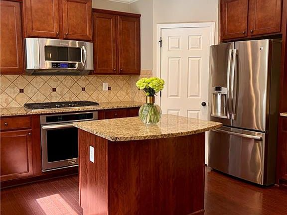 4th image of 4832 Merriman Walk SE #23