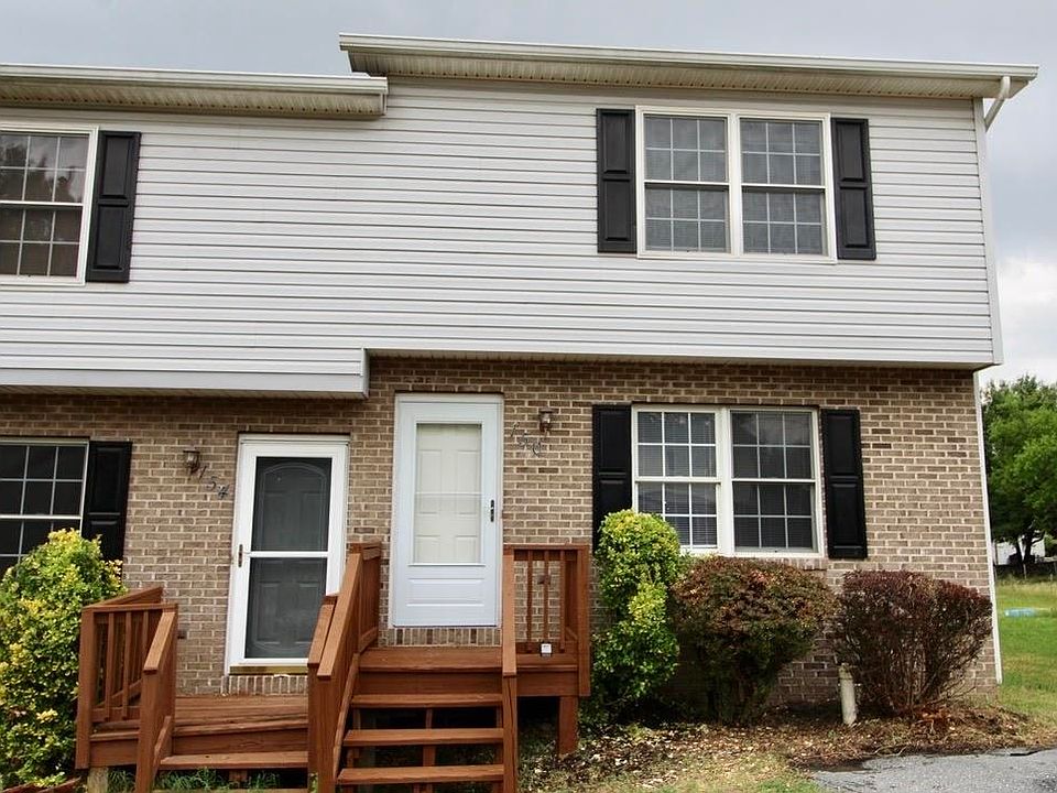 1st image of 150 Suter St