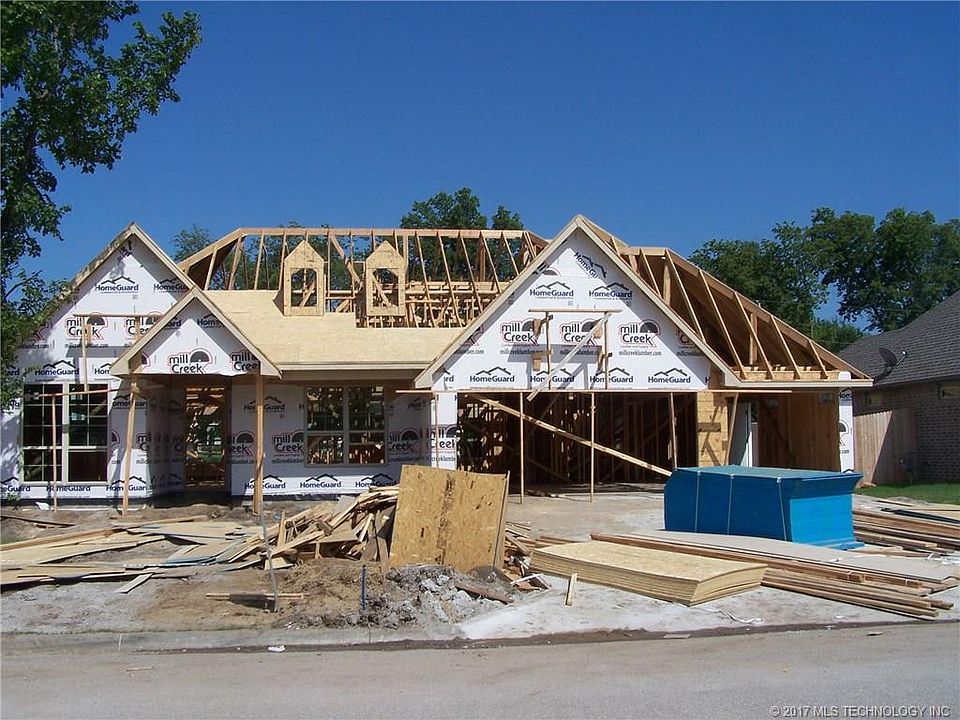 2nd image of 7625 N 144th Ave E