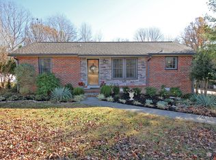 308 Raymond Hodges Rd, Cottontown, TN 37048