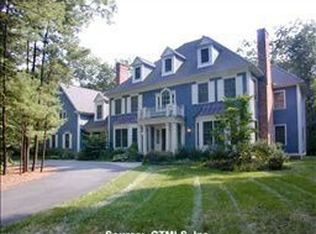 4 Clermont Park, Farmington, CT 06032