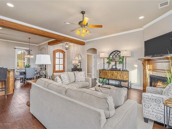 5th image of 153 Jamestowne Blvd