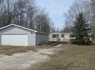 400 N Delano Rd, Au Gres, MI 48703