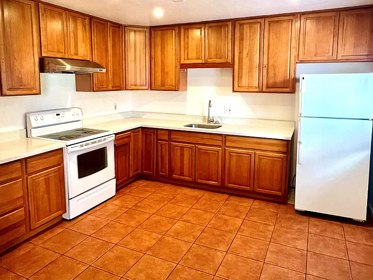 3878 Maybelle Ave #1 — Photo 4