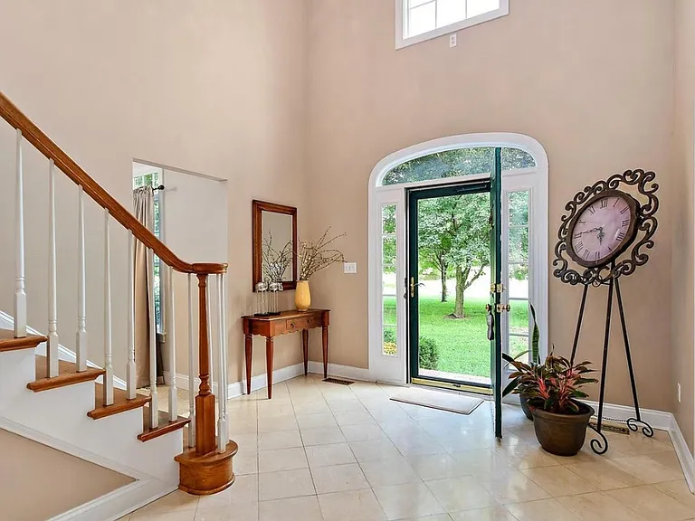 5564 King Stuart Dr — Photo 18