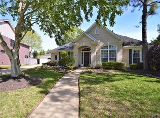 4019 Meadow Grove Trl, Houston, TX 77059