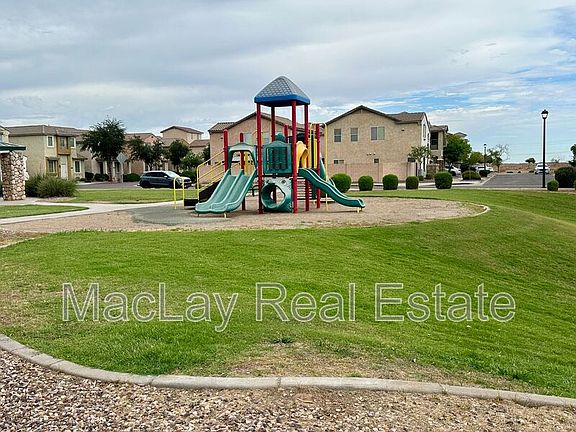 2nd image of 5216 W Albeniz Pl