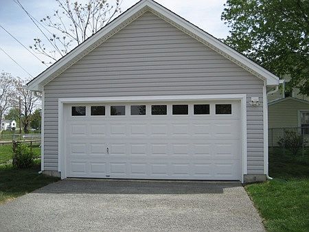 2nd image of 624 Xenia Ave
