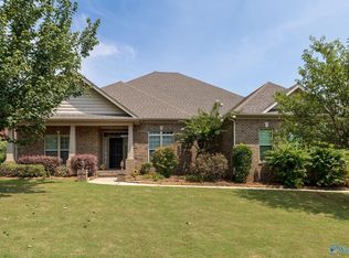 7571 Crestridge Dr, Owens X Rds, AL 35763