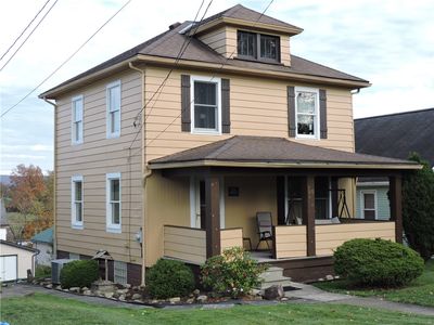 910 N Hickory St, Scottdale, PA, 15683
