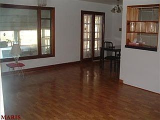 4th image of 211 Coppinger Dr
