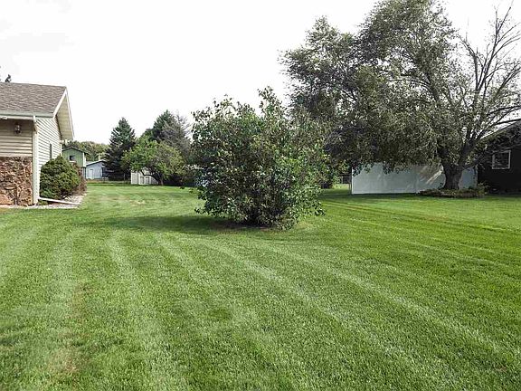 5th image of 120 Briarwood Dr
