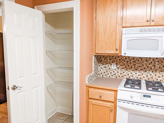 2nd image of 1235 Conservancy Dr E