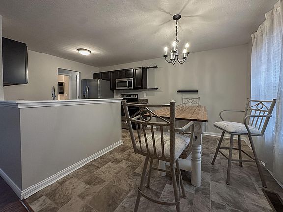 2nd image of 10375 Canberra Dr