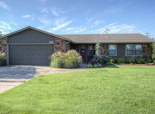 35322 E 140th St S, Coweta, OK 74429