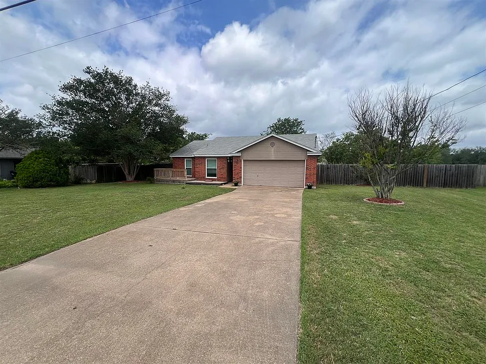 204 Quail Meadow Dr
