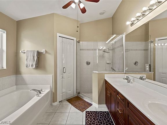 5th image of 8503 Manderston Ct