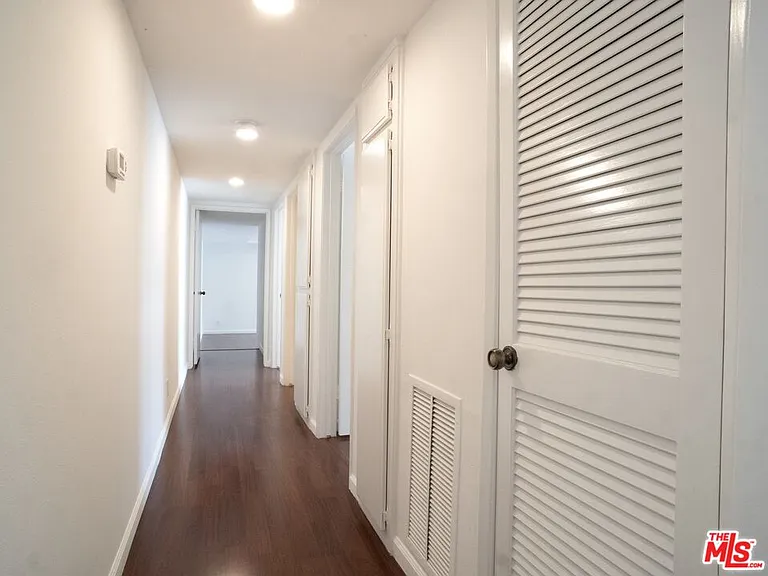 1655 Selby Ave #101 — Photo 11