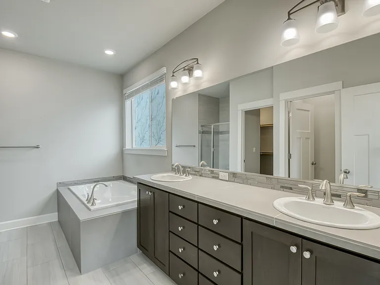 5061 SE 83rd Ave — Photo 16