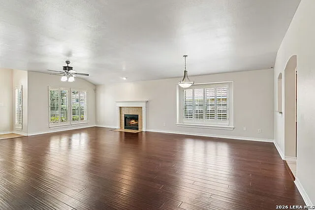 1303 Bluff Frst — Photo 9