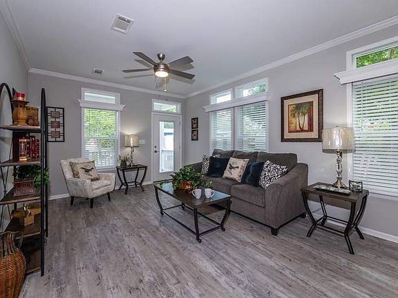 5th image of 759 Spanish Moss Dr