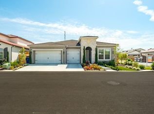 2788 N Douglas Ave, Fresno, CA 93727